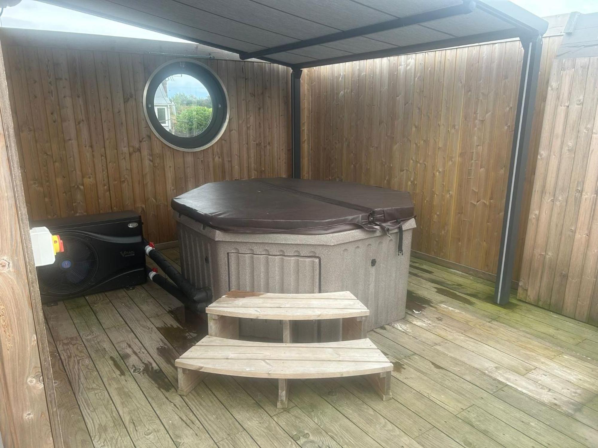 Humberston Boathouse Lodge & Hot Tub - Cleethorpes Beach Cabin Chalet Exterior foto